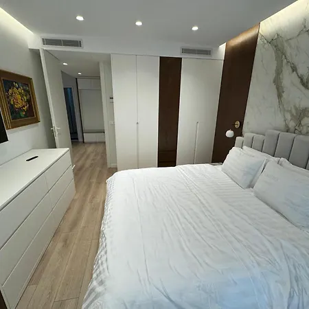 Adam's House 아파트 *